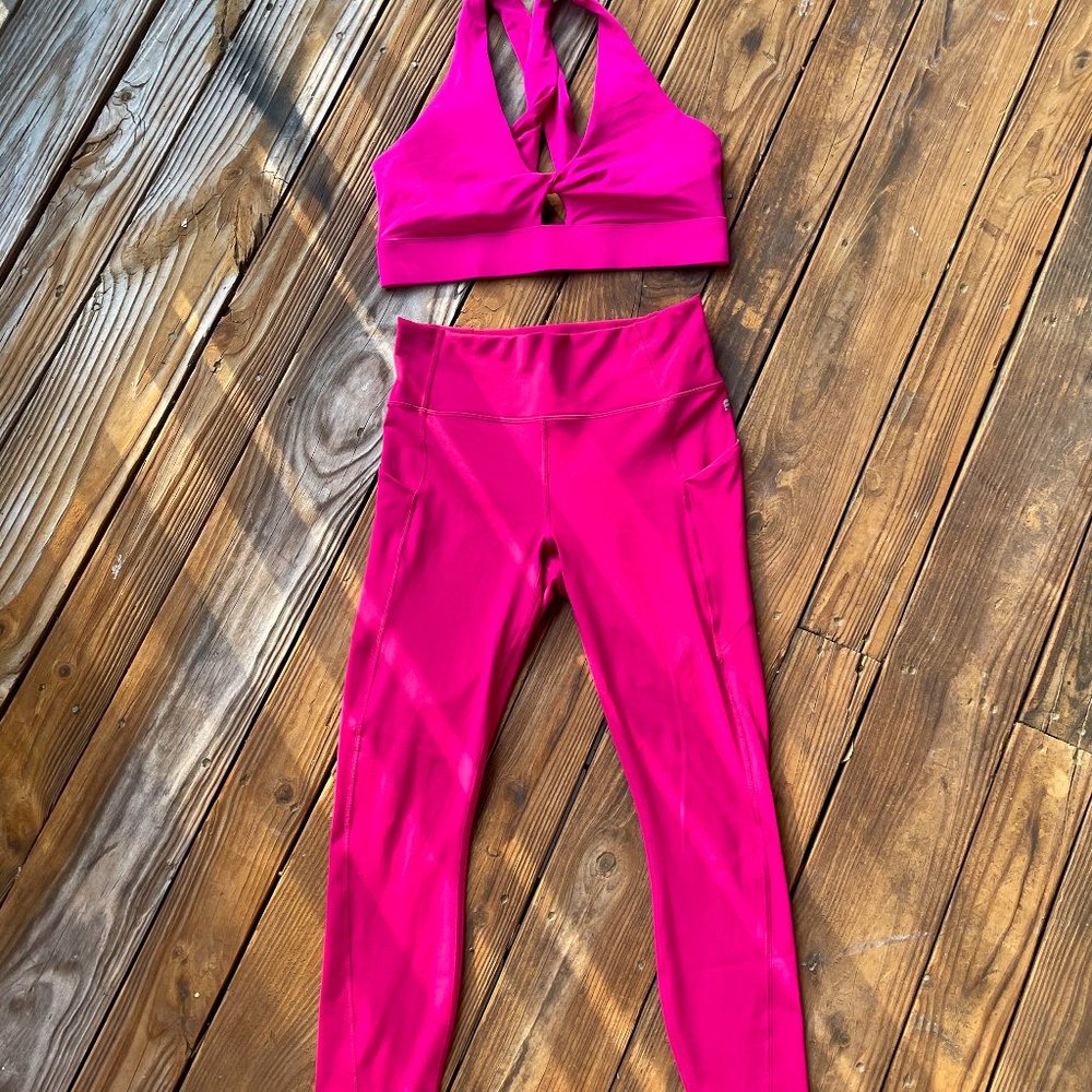 Oasis High-Waisted 7/8 Legging NWOT (Womens M)
